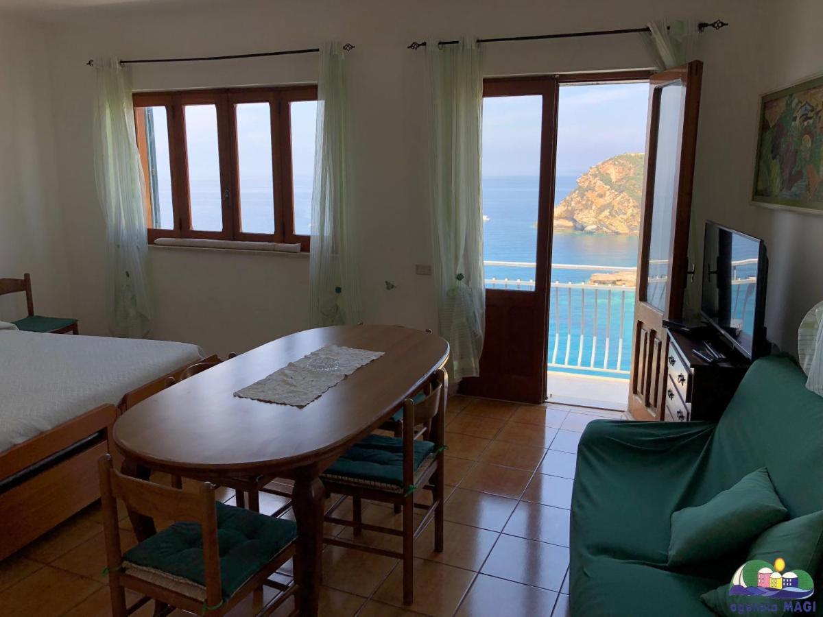 Appartamento Magi - Il Tramonto su Palmarola Ponza Esterno foto